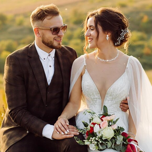 4 Pcs Crystal Rhinestone Wedding Set for Women Silver Wedding Necklace and Earri - Picture 5 of 9